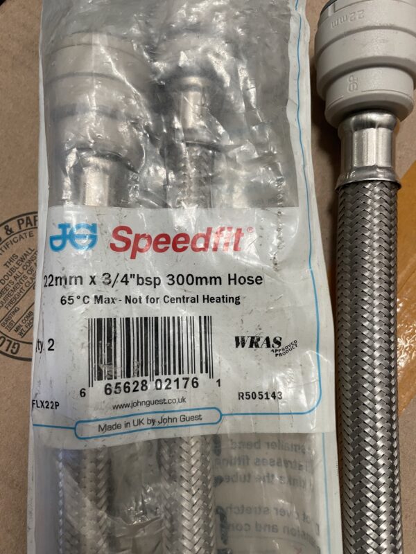 Speedfit 22mm x 3/4 bsp 300mm flexible hose x 3