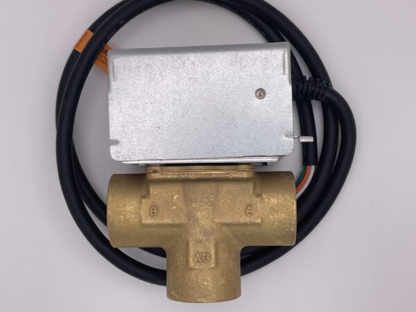 Honeywell V4073 motorised valve 3 port mid position 1” BSP